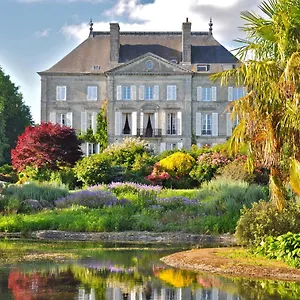 Chateau De La Foltiere , Le Châtellier Frankrijk